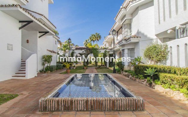 Wiederverkauf - Wohnung - Marbella - Nueva Andalucía