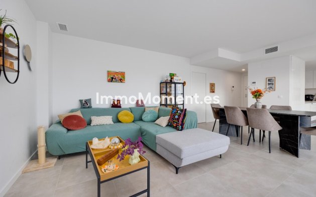 Resale - Apartment - Orihuela - Campoamor