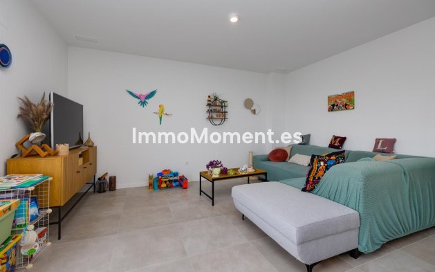 Resale - Apartment - Orihuela - Campoamor