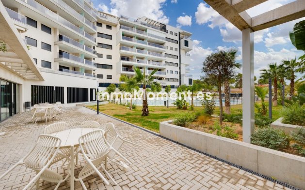Resale - Apartment - Orihuela - Campoamor