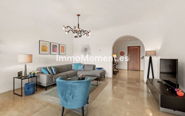 Wiederverkauf - Wohnung - Estepona  - Estepona Centro