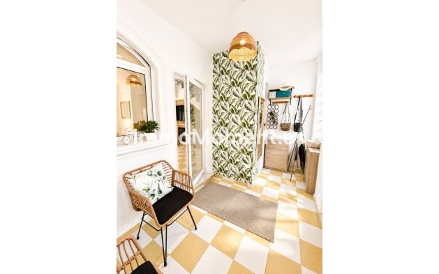 Bestaande woning - Vrijstaande villa - Torrevieja - Torrevieja Centro