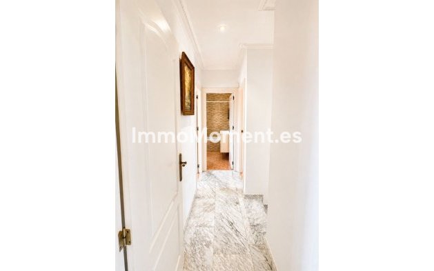 Bestaande woning - Vrijstaande villa - Torrevieja - Torrevieja Centro