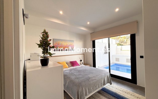 Bestaande woning - Vrijstaande villa - Orihuela - Villamartin
