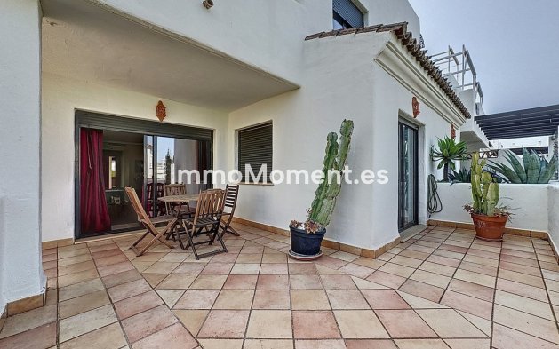 Wiederverkauf - Wohnung - Estepona  - Selwo