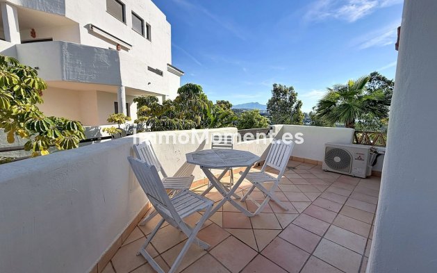 Wiederverkauf - Wohnung - Estepona  - Selwo