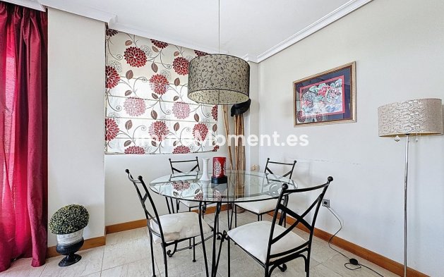 Wiederverkauf - Wohnung - Estepona  - Selwo