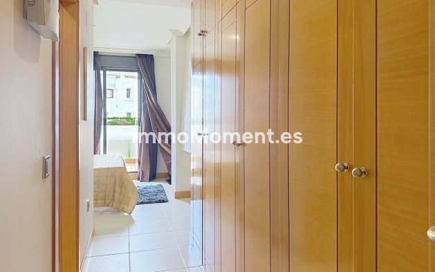 Wiederverkauf - Wohnung - Estepona  - Selwo