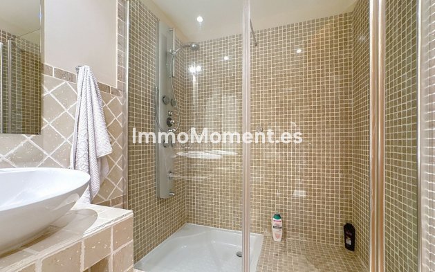 Wiederverkauf - Wohnung - Estepona  - Selwo