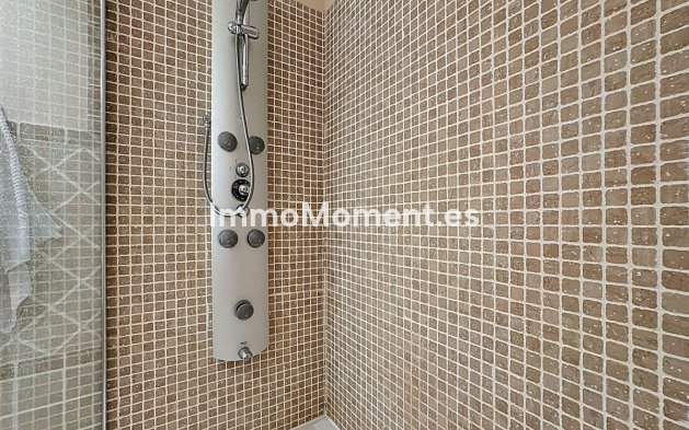 Wiederverkauf - Wohnung - Estepona  - Selwo