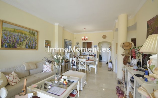 Wiederverkauf - Wohnung - Marbella - Elviria