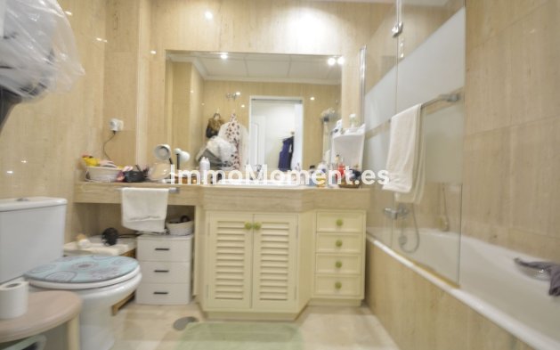 Wiederverkauf - Wohnung - Marbella - Elviria