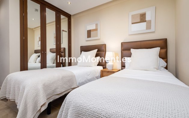 Bestaande woning - Appartement - Estepona  - Estepona Centro