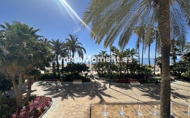 Revente - Appartement - Estepona  - Estepona Centro