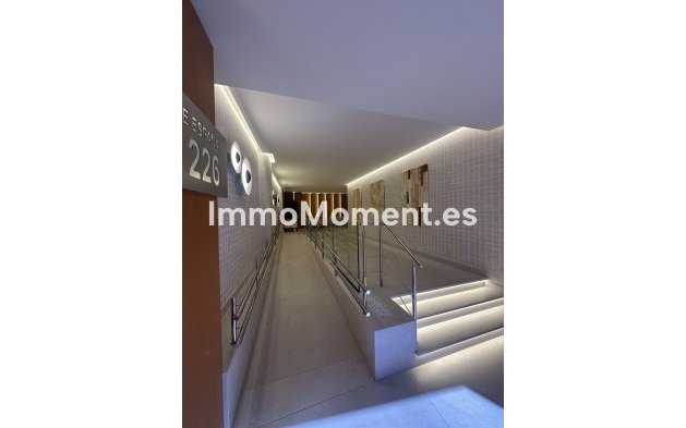 Revente - Appartement - Estepona  - Estepona Centro