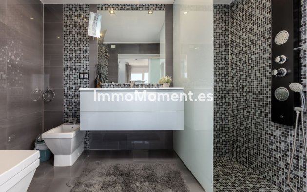 Wiederverkauf - Wohnung - Marbella - Puerto Banús