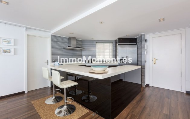 Wiederverkauf - Wohnung - Marbella - Puerto Banús