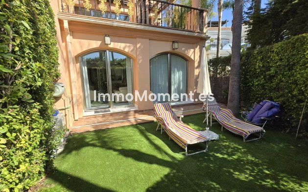 Resale - Apartment - Marbella - Puerto Banús