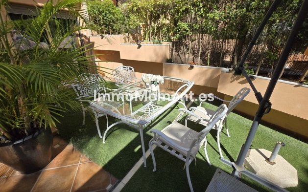 Resale - Apartment - Marbella - Puerto Banús