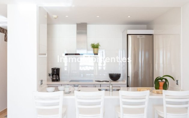 Wiederverkauf - Wohnung - Fuengirola - Carvajal