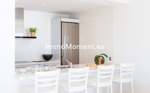 Wiederverkauf - Wohnung - Fuengirola - Carvajal