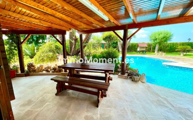 Reventa - Villa independiente - San Fulgencio - La Marina