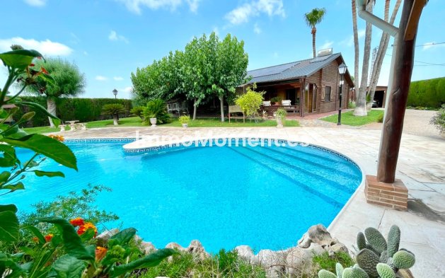 Reventa - Villa independiente - San Fulgencio - La Marina