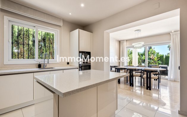 Bestaande woning - Vrijstaande villa - Marbella - Nueva Andalucía