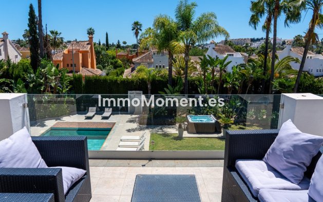 Bestaande woning - Vrijstaande villa - Marbella - Nueva Andalucía