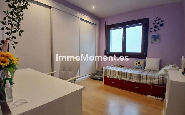 Wiederverkauf - Freistehende Villa - Fuengirola - Los Pacos