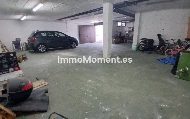 Wiederverkauf - Freistehende Villa - Fuengirola - Los Pacos
