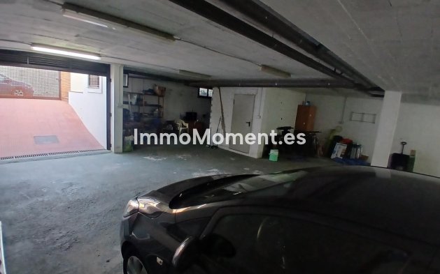 Wiederverkauf - Freistehende Villa - Fuengirola - Los Pacos