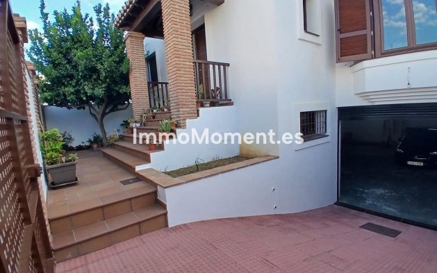 Wiederverkauf - Freistehende Villa - Fuengirola - Los Pacos