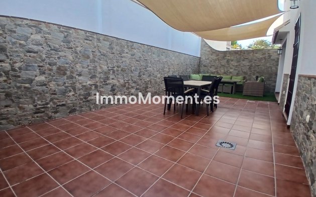 Wiederverkauf - Freistehende Villa - Fuengirola - Los Pacos