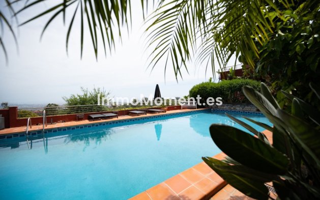 Wiederverkauf - Freistehende Villa - Marbella - Elviria