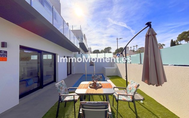 Bestaande woning - Vrijstaande villa - Orihuela - Villamartin