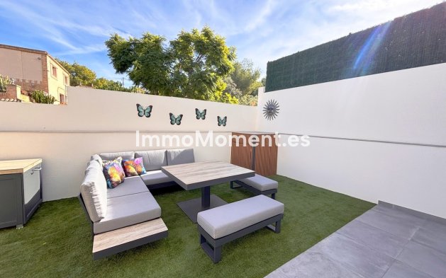 Bestaande woning - Vrijstaande villa - Orihuela - Villamartin