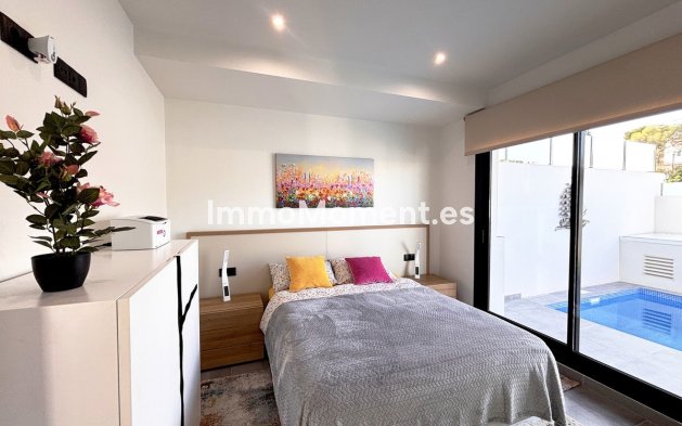 Bestaande woning - Vrijstaande villa - Orihuela - Villamartin
