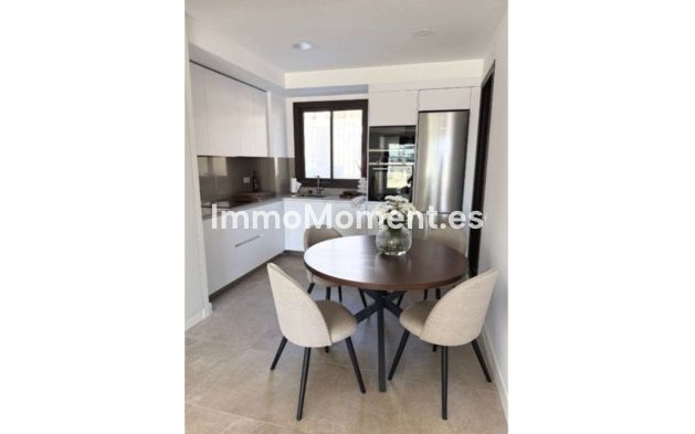 Bestaande woning - Appartement - Estepona  - Estepona Centro