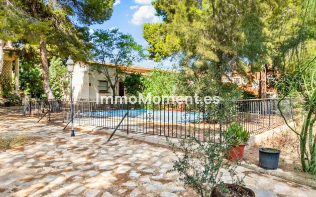 Bestaande woning - Vrijstaande villa - Torrevieja - Torrevieja Centro