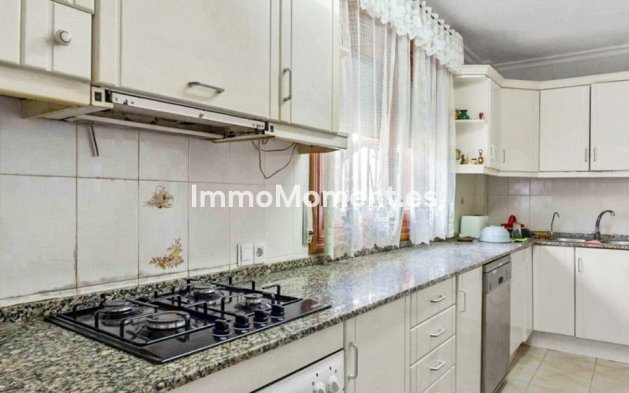 Bestaande woning - Vrijstaande villa - Torrevieja - Torrevieja Centro