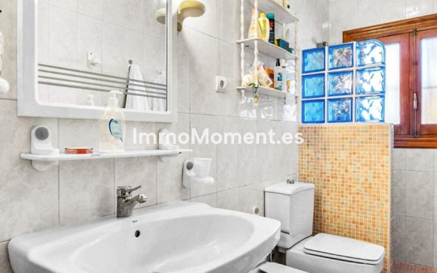 Bestaande woning - Vrijstaande villa - Torrevieja - Torrevieja Centro