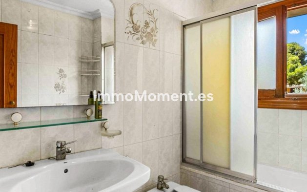 Bestaande woning - Vrijstaande villa - Torrevieja - Torrevieja Centro