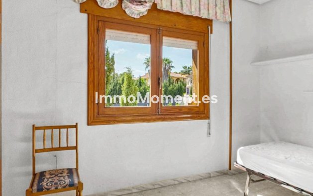 Bestaande woning - Vrijstaande villa - Torrevieja - Torrevieja Centro