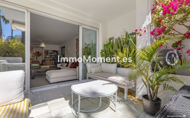 Resale - Apartment - Estepona - Estepona Centro