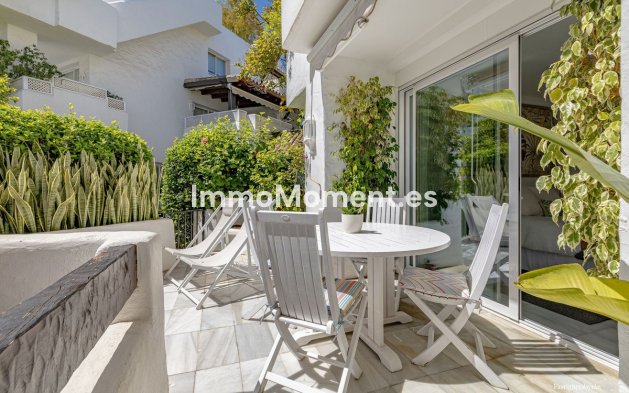 Resale - Apartment - Estepona - Estepona Centro