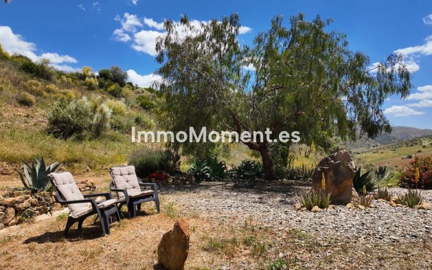 Reventa - Villa independiente - Interior  - Alora