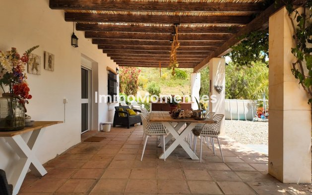 Reventa - Villa independiente - Interior  - Alora