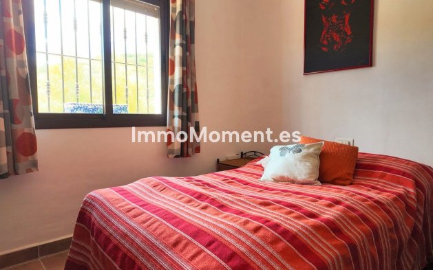 Reventa - Villa independiente - Interior  - Alora