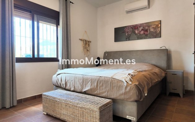 Reventa - Villa independiente - Interior  - Alora